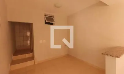 Casa para Venda - Anhangabaú , 8 Quartos,  190 m² - Jundiaí