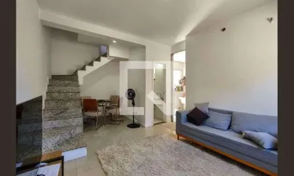 Casa para Venda - Vila Isabel, 2 Quartos,  79 m² - Rio de Janeiro