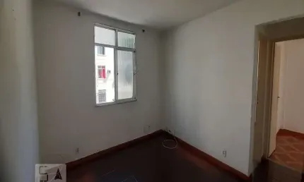 Apartamento para Venda - Olaria, 2 Quartos,  48 m² - Rio de Janeiro