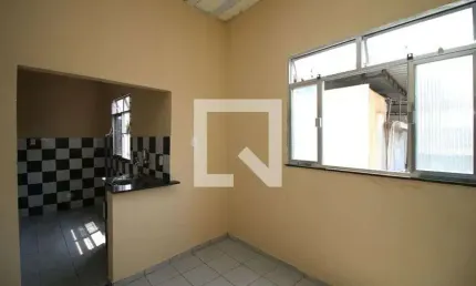 Casa para Venda - Olaria, 2 Quartos,  50 m² - Rio de Janeiro