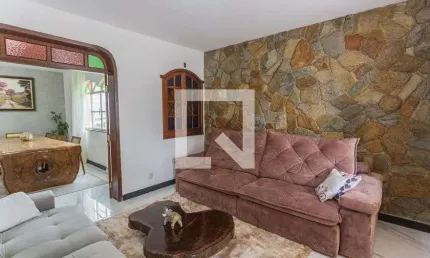 Casa para Venda - Santa Tereza, 4 Quartos,  300 m² - Belo Horizonte