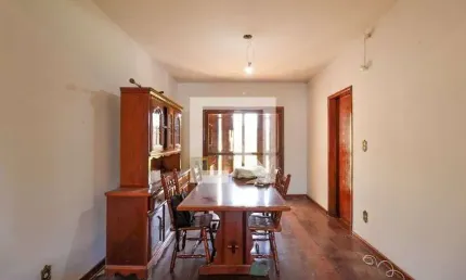 Casa para Venda - Bairro Fátima, 4 Quartos,  250 m² - Canoas