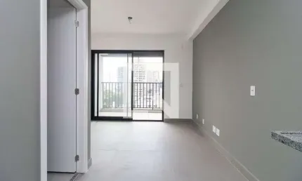 Kitnet / Stúdio à venda na Rua São Benedito, Santo Amaro, São Paulo por R$ 320.000