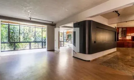Casa para Venda - Vila Madalena, 6 Quartos,  900 m² - São Paulo