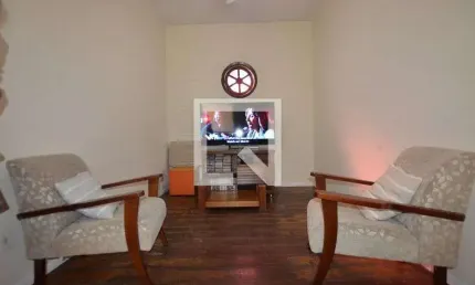 Casa para Venda - Irajá, 2 Quartos,  250 m² - Rio de Janeiro