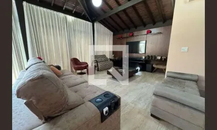 Casa para Venda - Trevo, 4 Quartos,  1000 m² - Belo Horizonte