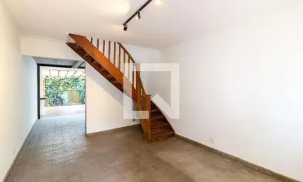 Casa para Venda - Jardim Europa, 2 Quartos,  149 m² - São Paulo