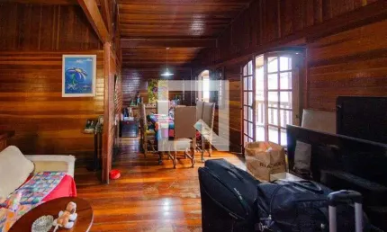 Casa para Venda - Santa Lúcia, 3 Quartos,  210 m² - Belo Horizonte