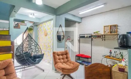 Casa para Venda - Vila Assunção , 2 Quartos,  90 m² - Porto Alegre