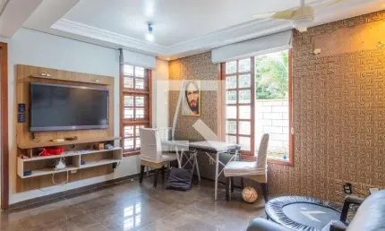 Casa / Sobrado em Condomínio para Venda - Cristal , 3 Quartos,  100 m² - Porto Alegre