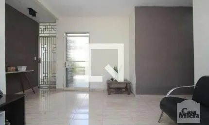 Casa para Venda - Ouro Preto, 3 Quartos,  300 m² - Belo Horizonte