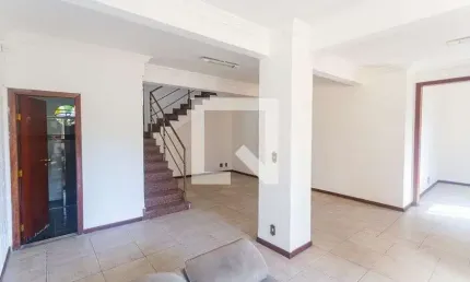Casa para Venda - Sagrada Família, 3 Quartos,  305 m² - Belo Horizonte