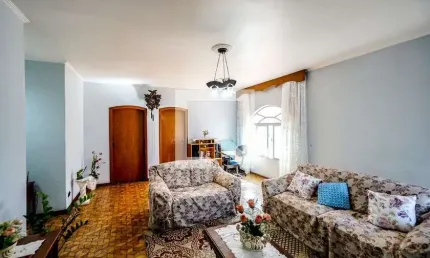 Casa para Venda - Vila Carrão, 3 Quartos,  233 m² - São Paulo