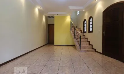 Casa para Venda - Centro, 3 Quartos,  175 m² - Osasco