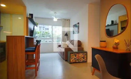 Apartamento para Venda - São Sebastião, 3 Quartos,  67 m² - Porto Alegre