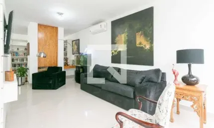 Casa para Venda - Três Figueiras, 2 Quartos,  180 m² - Porto Alegre