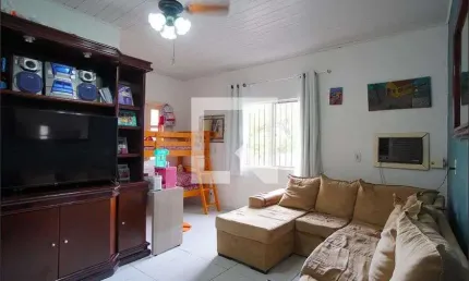Casa para Venda - Jardim Itu-Sabará, 1 Quarto,  75 m² - Porto Alegre