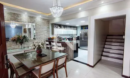 Casa para Venda - Taquara, 5 Quartos,  240 m² - Rio de Janeiro