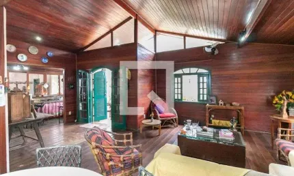 Casa para Venda - Belvedere, 4 Quartos,  209 m² - Belo Horizonte