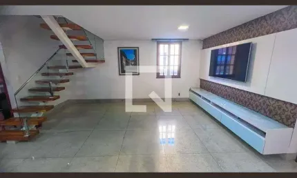 Casa para Venda - Floresta, 5 Quartos,  390 m² - Belo Horizonte