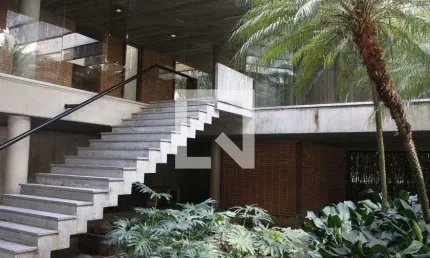 Casa para Venda - Cidade Jardim, 3 Quartos,  976 m² - São Paulo