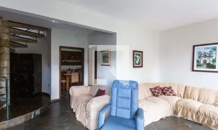 Casa para Venda - Ipiranga, 5 Quartos,  249 m² - Belo Horizonte