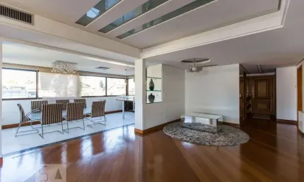 Apartamento para Venda - Moinhos de Vento, 3 Quartos,  201 m² - Porto Alegre