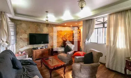 Casa para Venda - Ipiranga, 4 Quartos,  246 m² - Belo Horizonte