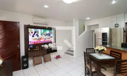 Casa para Venda - Jardim Guanabara, 2 Quartos,  80 m² - Rio de Janeiro