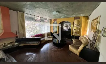 Casa para Venda - Vila Madalena, 3 Quartos,  350 m² - São Paulo