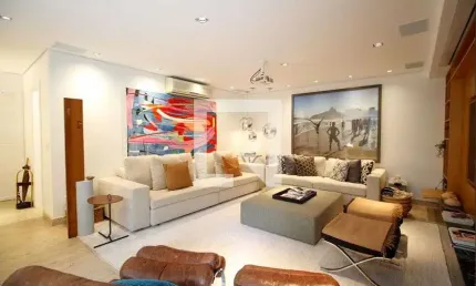 Casa para Venda - Vila Madalena, 3 Quartos,  450 m² - São Paulo