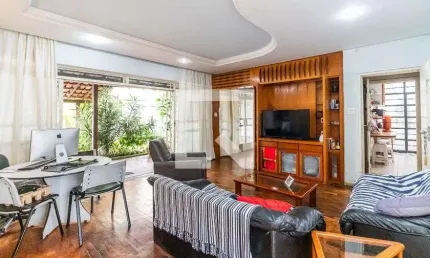 Casa para Venda - Sagrada Família, 3 Quartos,  231 m² - Belo Horizonte