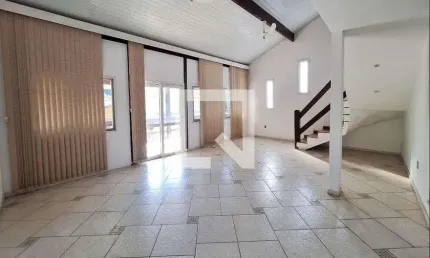 Casa para venda - itaipu, 3 quartos,  264 m² - niterói