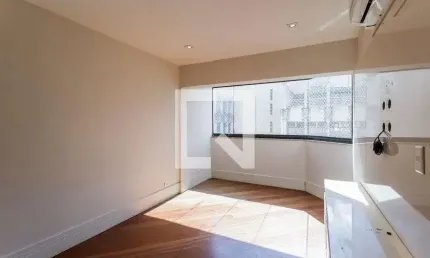 Cobertura para Venda - Vila Olímpia, 3 Quartos,  188 m² - São Paulo