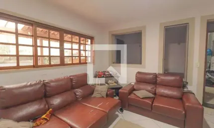 Casa para Venda - Gramadão , 3 Quartos,  596 m² - Jundiaí