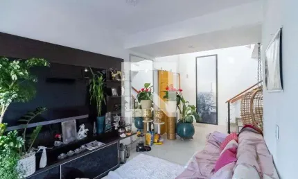 Casa para Venda - Braúnas, 2 Quartos,  400 m² - Belo Horizonte