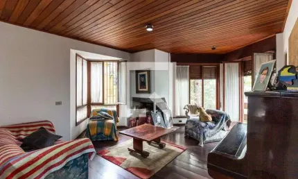 Casa para Venda - Pacaembu, 3 Quartos,  587 m² - São Paulo