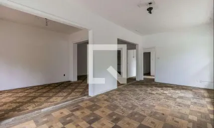 Casa para Venda - Auxiliadora, 1 Quarto,  300 m² - Porto Alegre