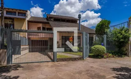Casa para Venda - Jardim Itu-Sabará, 5 Quartos,  376 m² - Porto Alegre