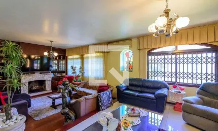 Casa para Venda - Partenon, 5 Quartos,  600 m² - Porto Alegre