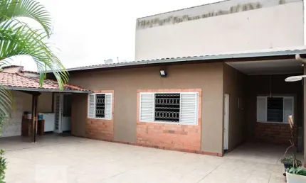 Casa para Venda - São João Batista, 3 Quartos,  200 m² - Belo Horizonte