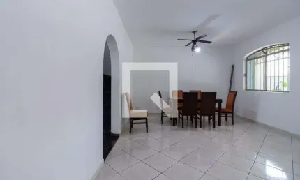 Casa para Venda - Butantã, 4 Quartos,  196 m² - São Paulo