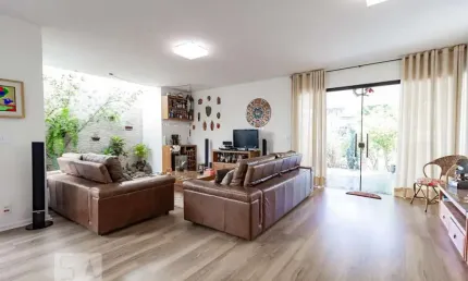Casa para Venda - Campo Belo, 3 Quartos,  220 m² - São Paulo