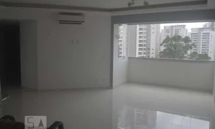 Apartamento para Venda - Vila Andrade, 2 Quartos,  70 m² - São Paulo
