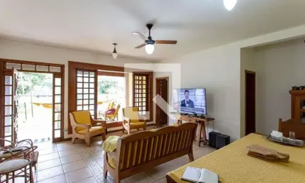 Casa para Venda - Braúnas, 4 Quartos,  1200 m² - Belo Horizonte