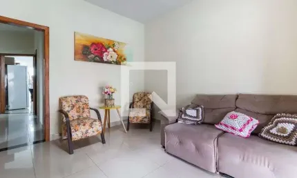 Casa para Venda - Goiânia, 6 Quartos,  210 m² - Belo Horizonte