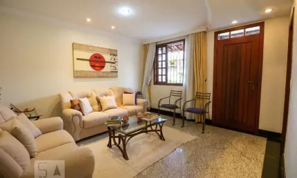 Casa para Venda - Heliópolis, 4 Quartos,  300 m² - Belo Horizonte