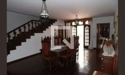 Casa para Venda - Cruzeiro, 6 Quartos,  410 m² - Belo Horizonte