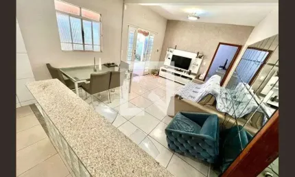 Casa para Venda - Goiânia, 3 Quartos,  218 m² - Belo Horizonte