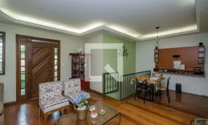 Casa para Venda - Álvaro Camargos, 5 Quartos,  230 m² - Belo Horizonte